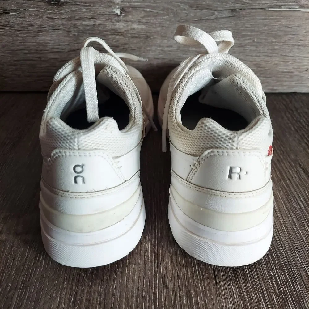 On Running White Low-Top Athletic Sneakers - Picture 5 of 9